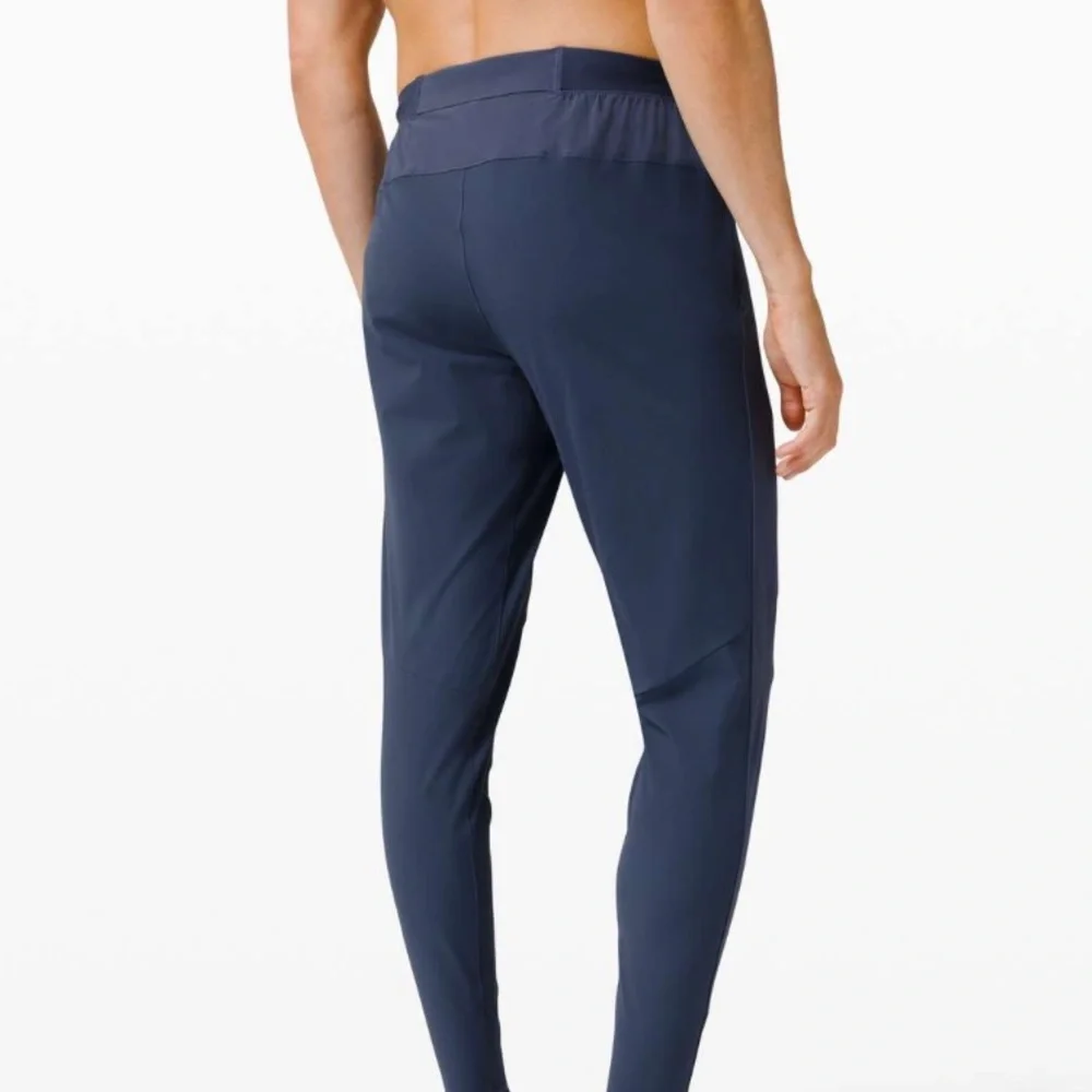 Lululemon Gray Lululemon Surge Hybrid Pant - Picture 2 of 9